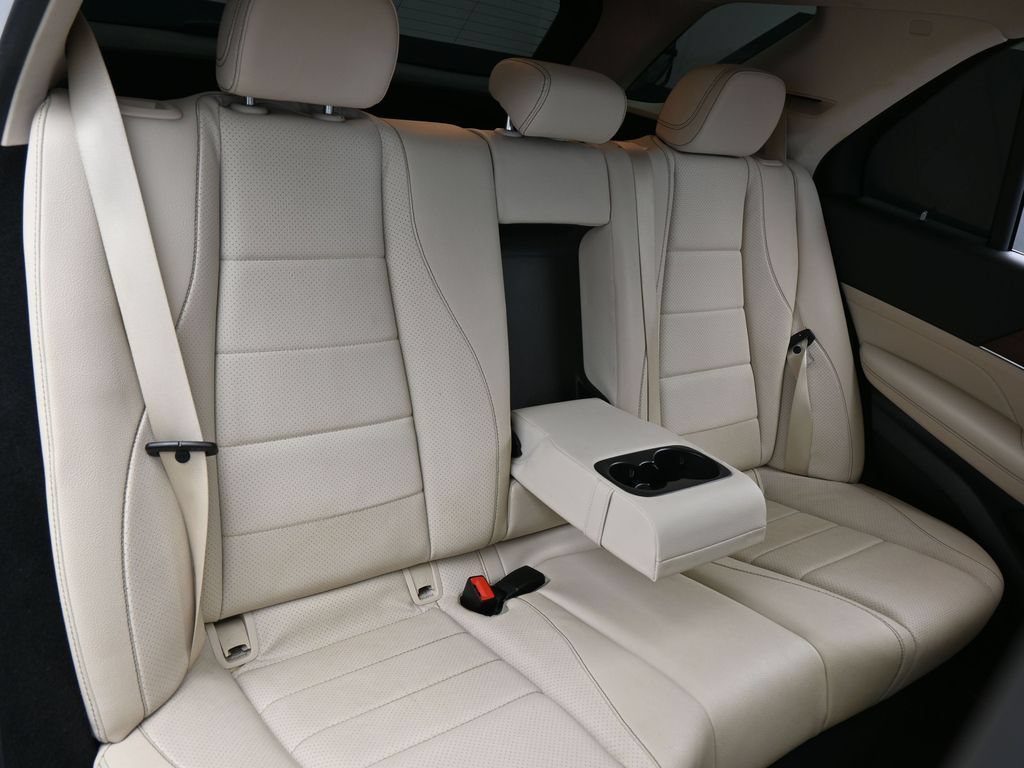 Used 2021 Mercedes-Benz GLE 350 image 45