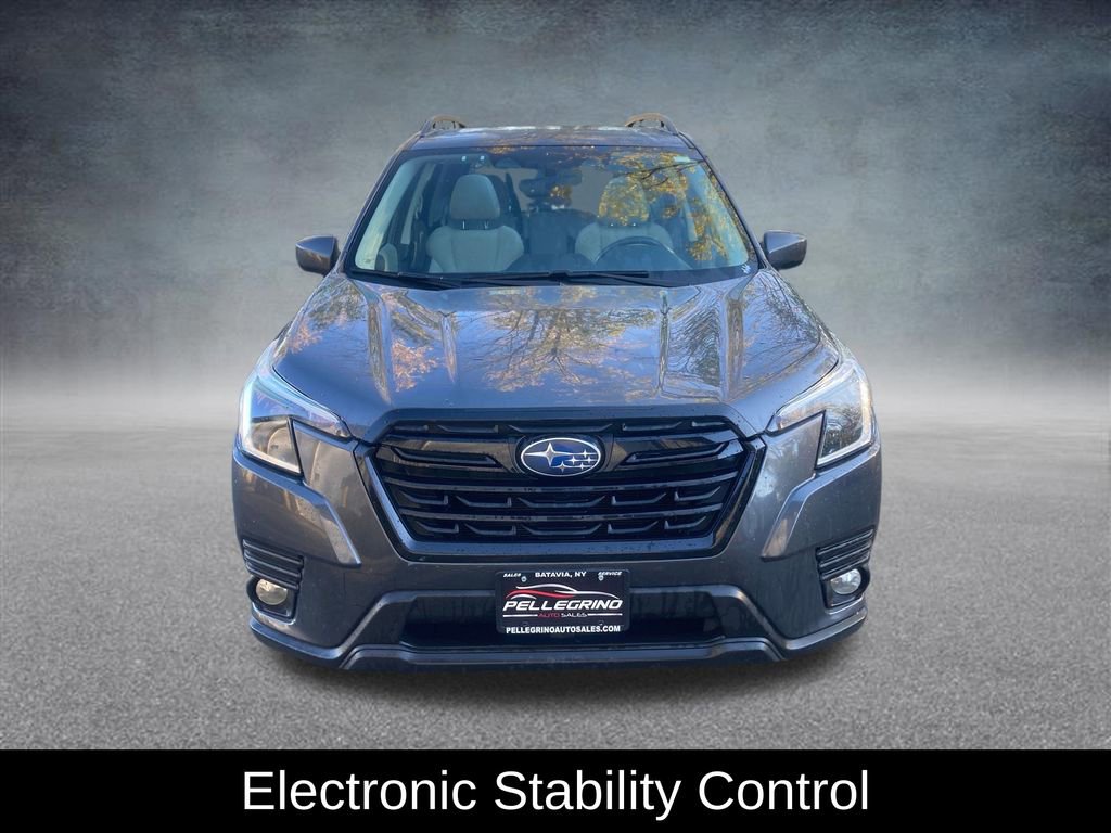 Used 2023 Subaru Forester Premium image 10
