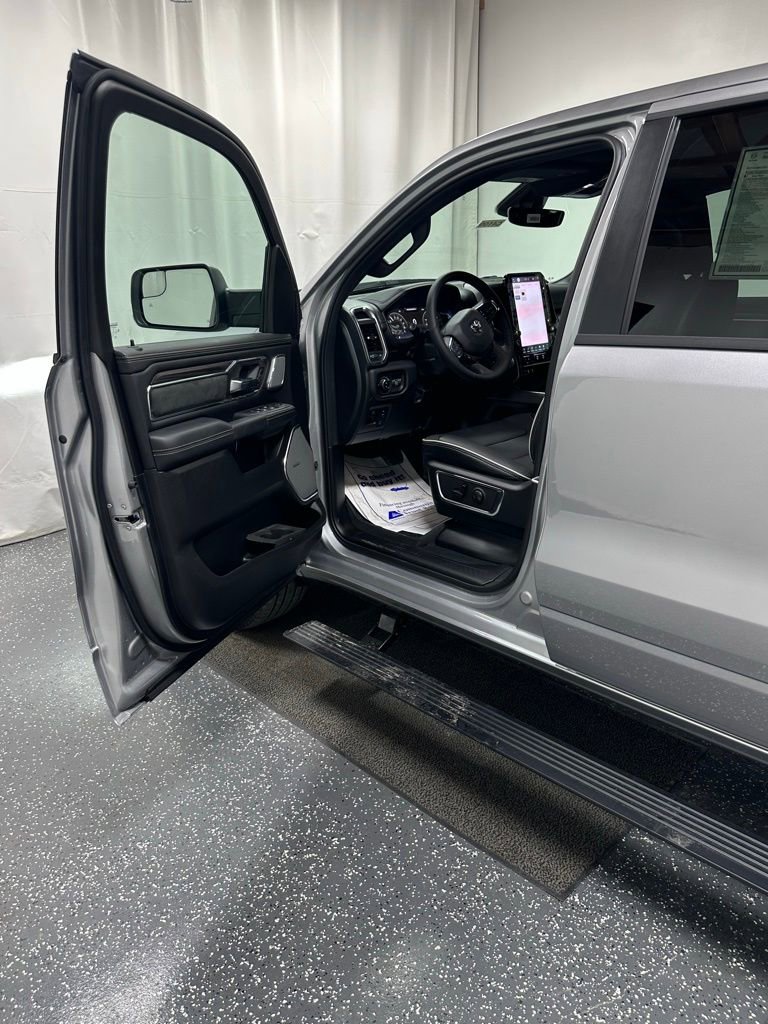 New 2026 RAM 1500 Laramie image 8