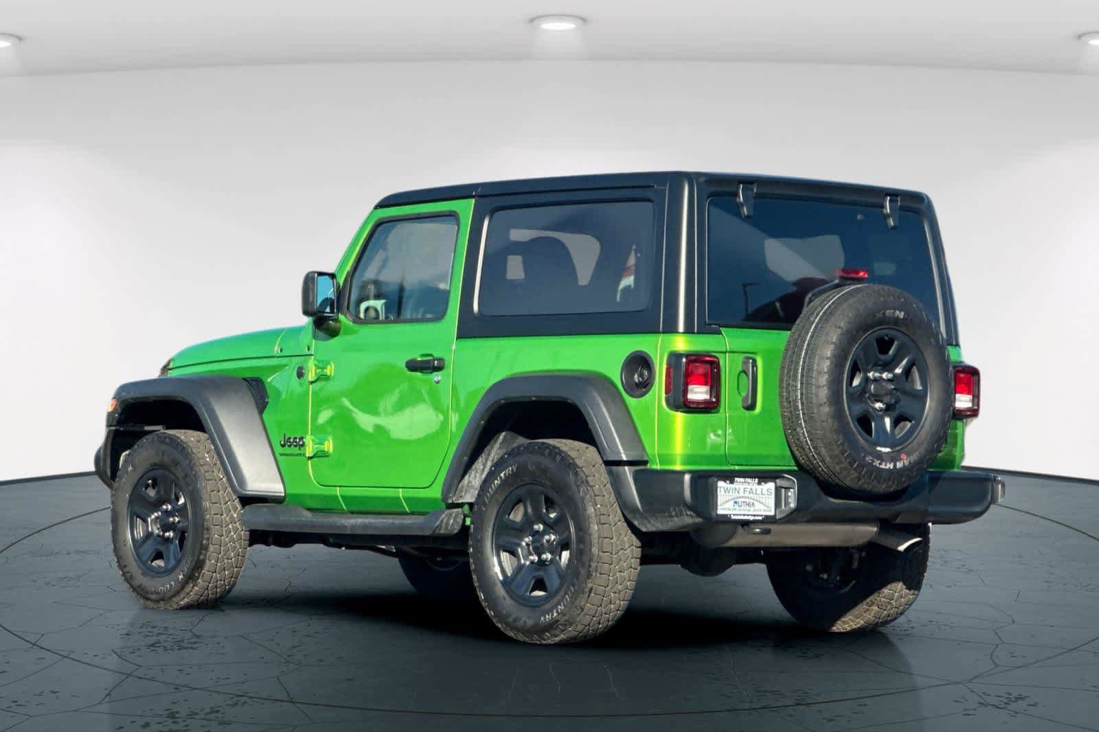Used 2025 Jeep Wrangler Sport AWD/4WD image 8