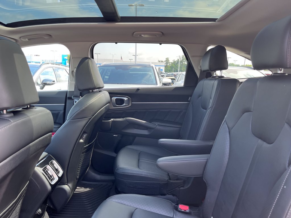 Certified 2026 Kia Sorento SX FWD image 20
