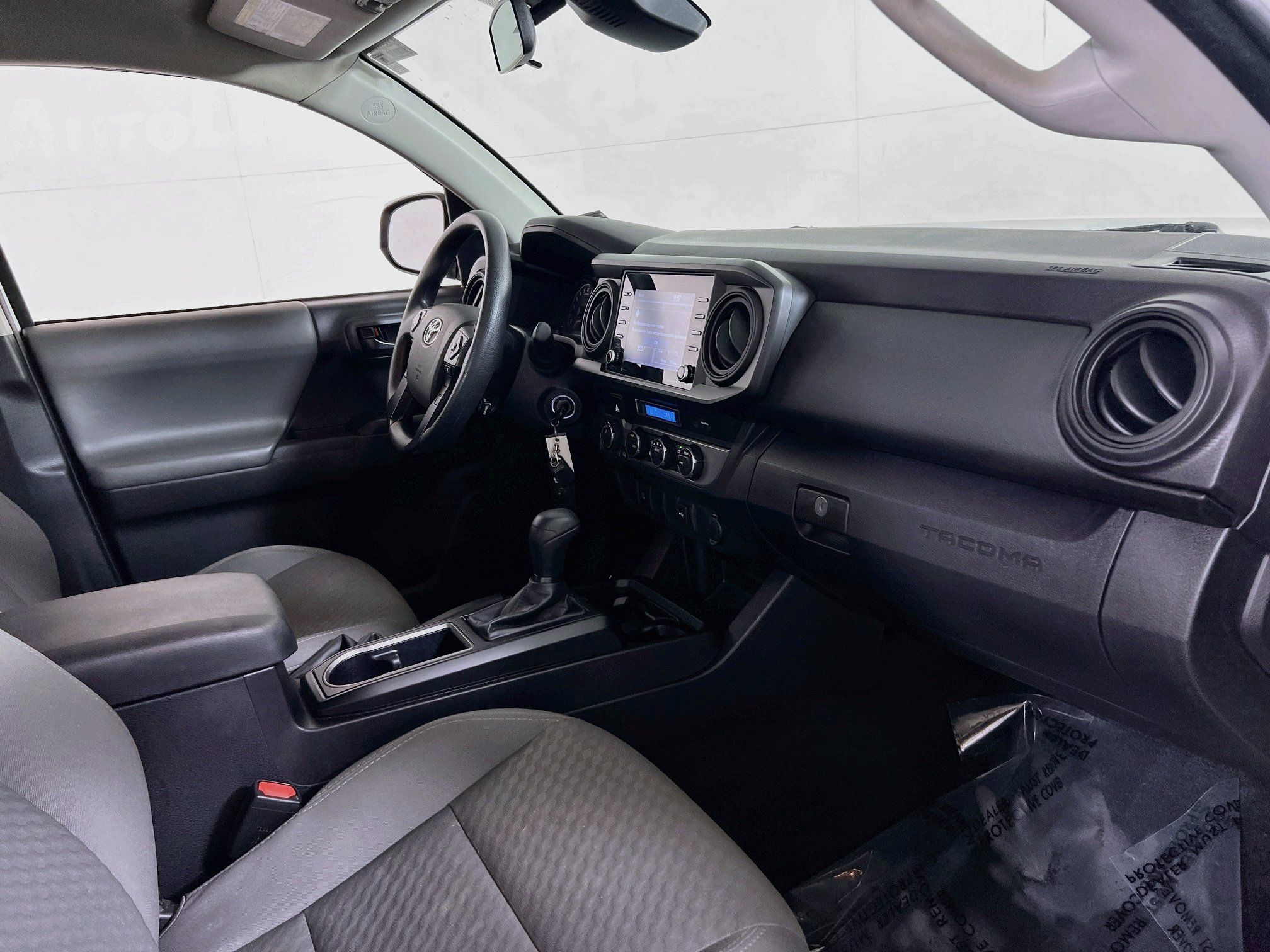 Used 2022 Toyota Tacoma SR AWD/4WD image 26