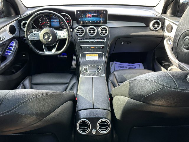 Used 2022 Mercedes-Benz GLC 300 4MATIC image 29