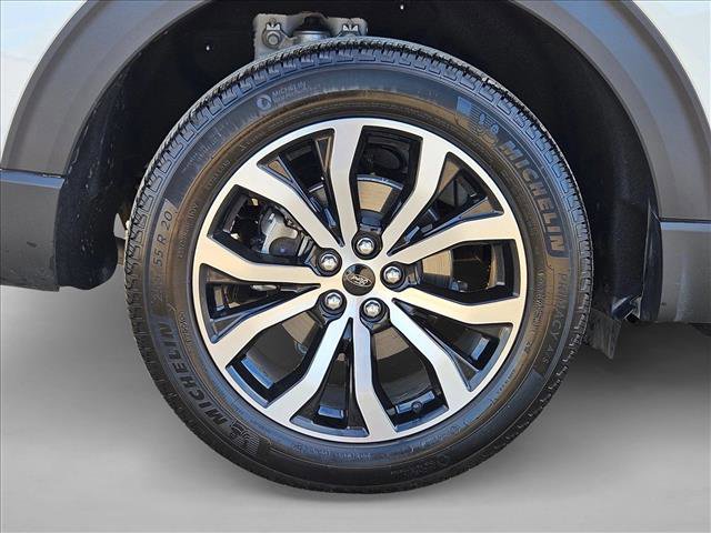 Used 2025 Ford Explorer ST-Line image 24