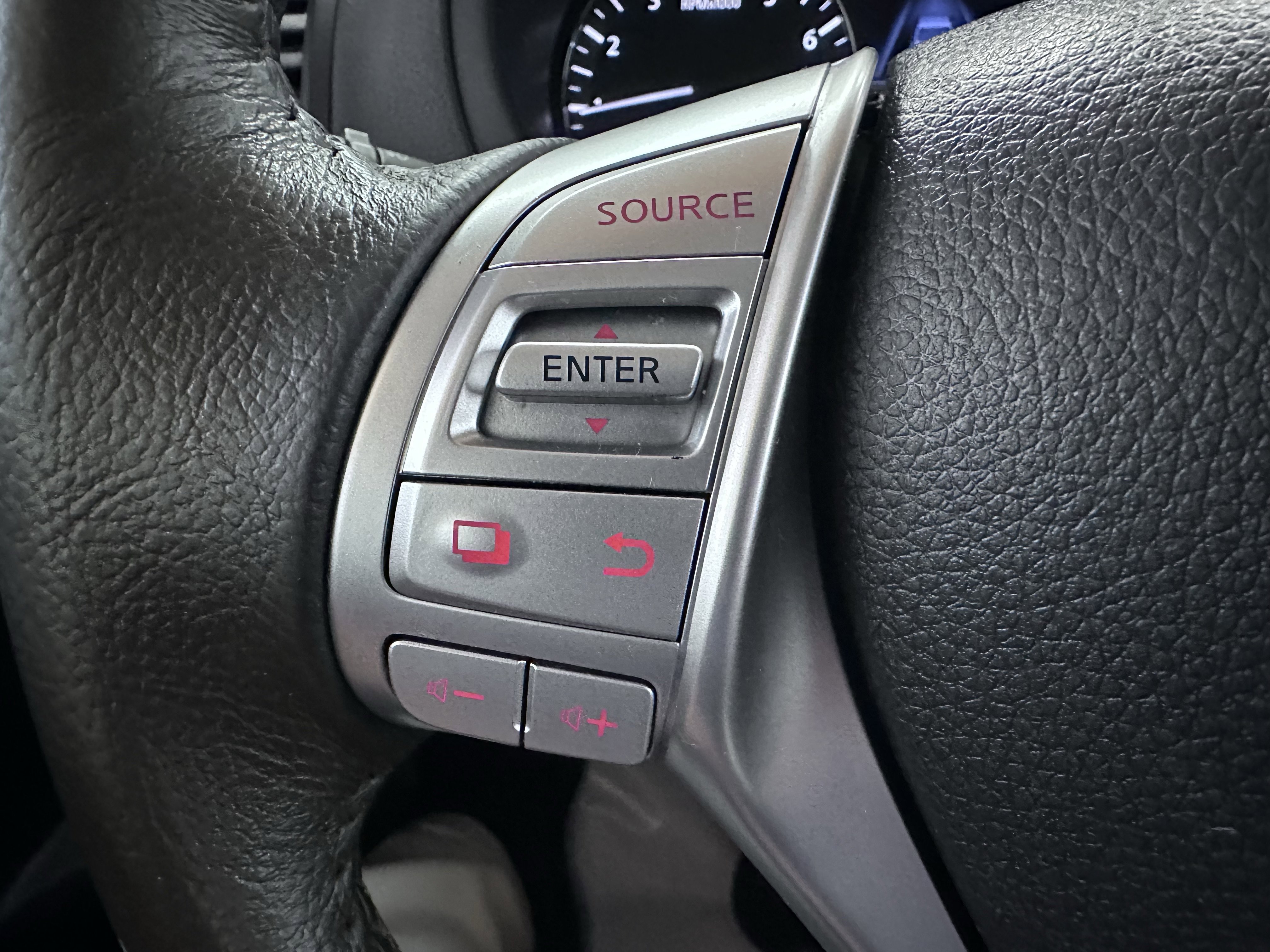 Used 2016 Nissan Altima 2.5 SV w/ Convenience Package FWD image 43