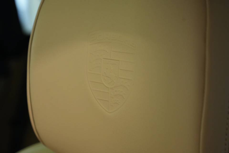 Certified 2026 Porsche Macan AWD/4WD image 35