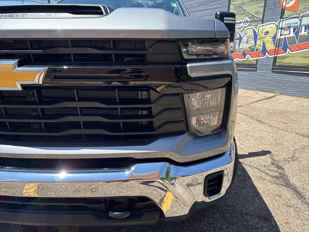 New 2026 Chevrolet Silverado 2500 W/T AWD/4WD image 3