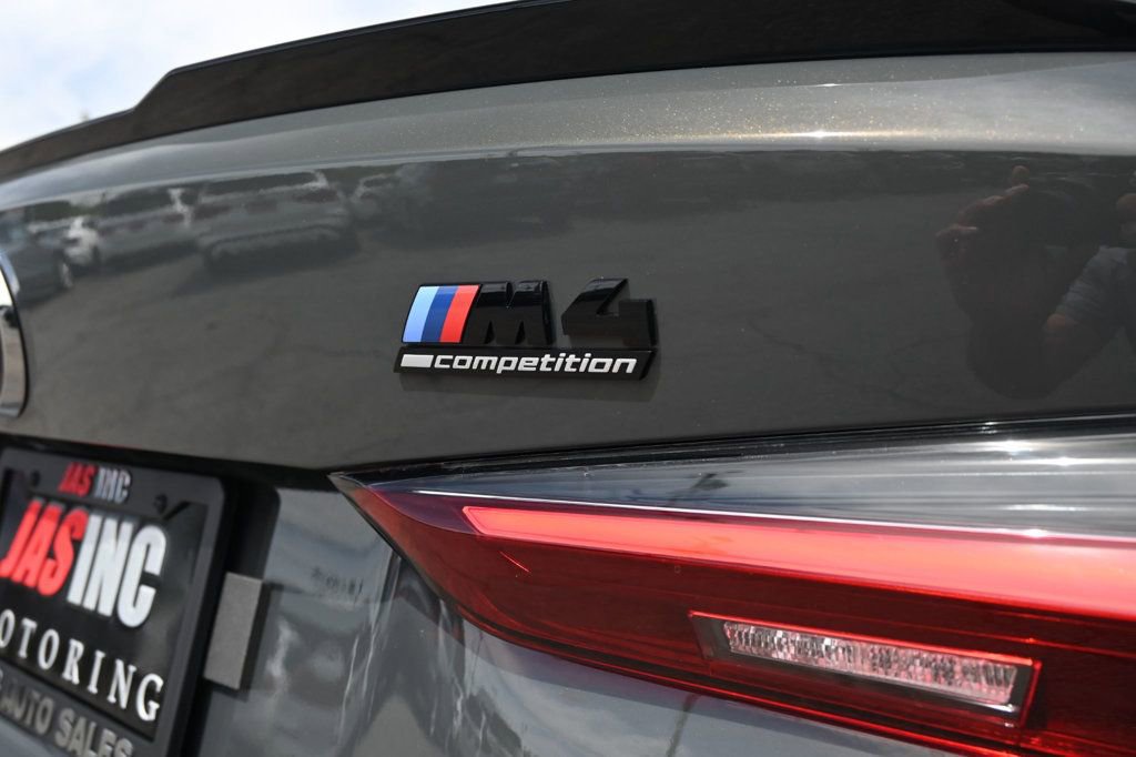 Used 2024 BMW M4 Competition RWD image 8