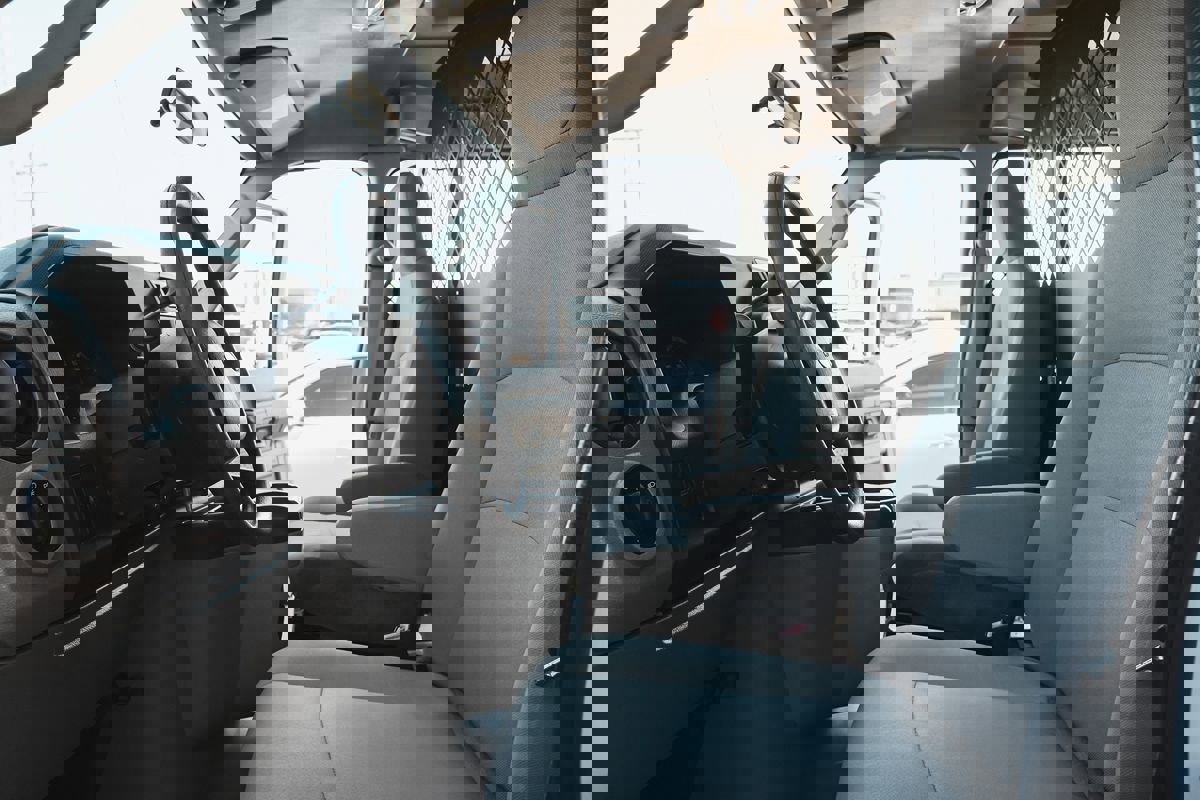 Used 2013 Ford E-150 and Econoline 150 w/ PWR Group image 16