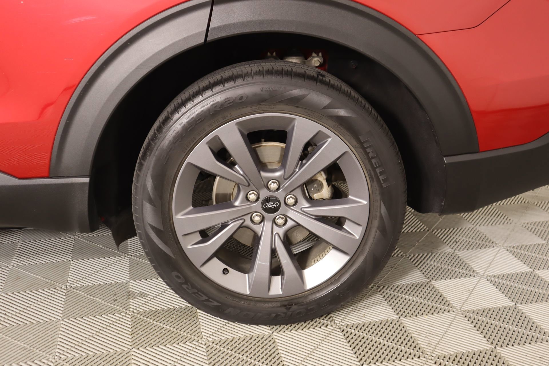 Used 2022 Ford Explorer XLT w/ Equipment Group 202A image 20