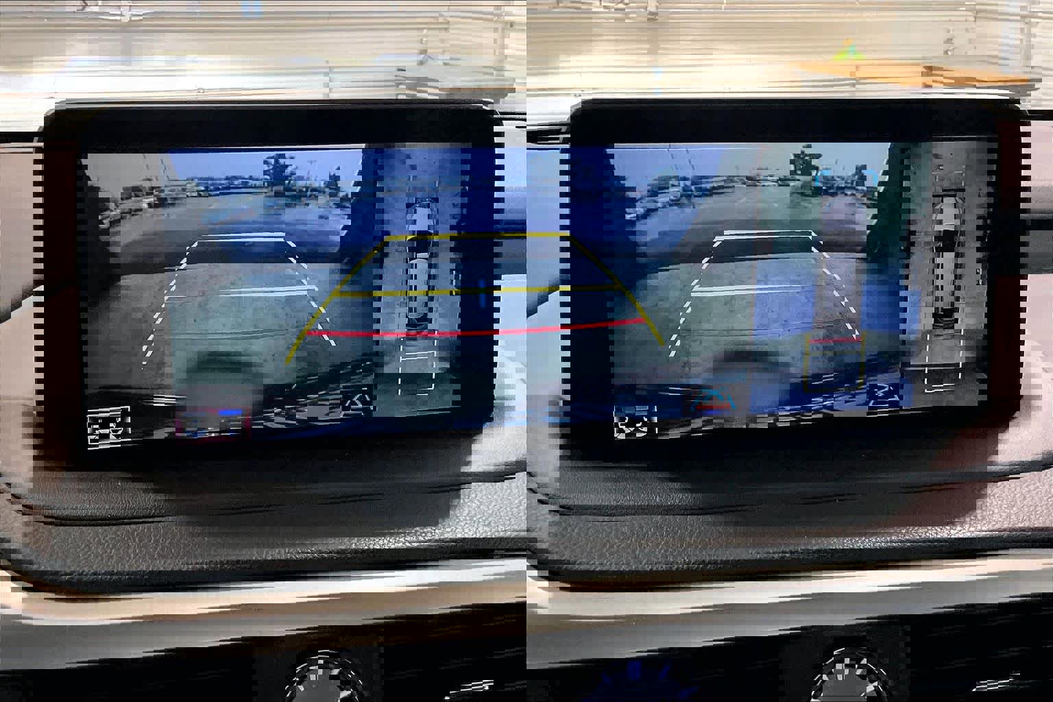 Used 2021 Lexus RX 450h AWD w/ Luxury Package image 22