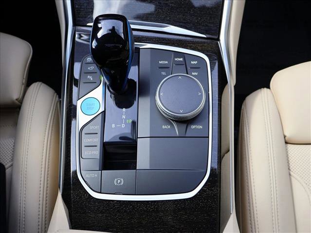 Used 2023 BMW i4 eDrive35 image 20