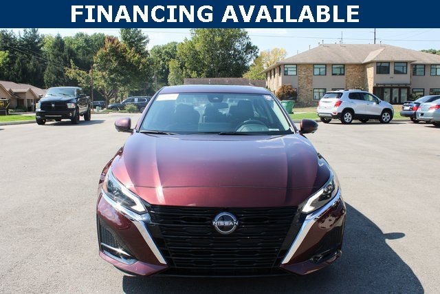 Used 2023 Nissan Altima 2.5 SL image 3