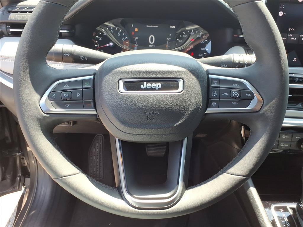 Used 2023 Jeep Compass Limited AWD/4WD image 24