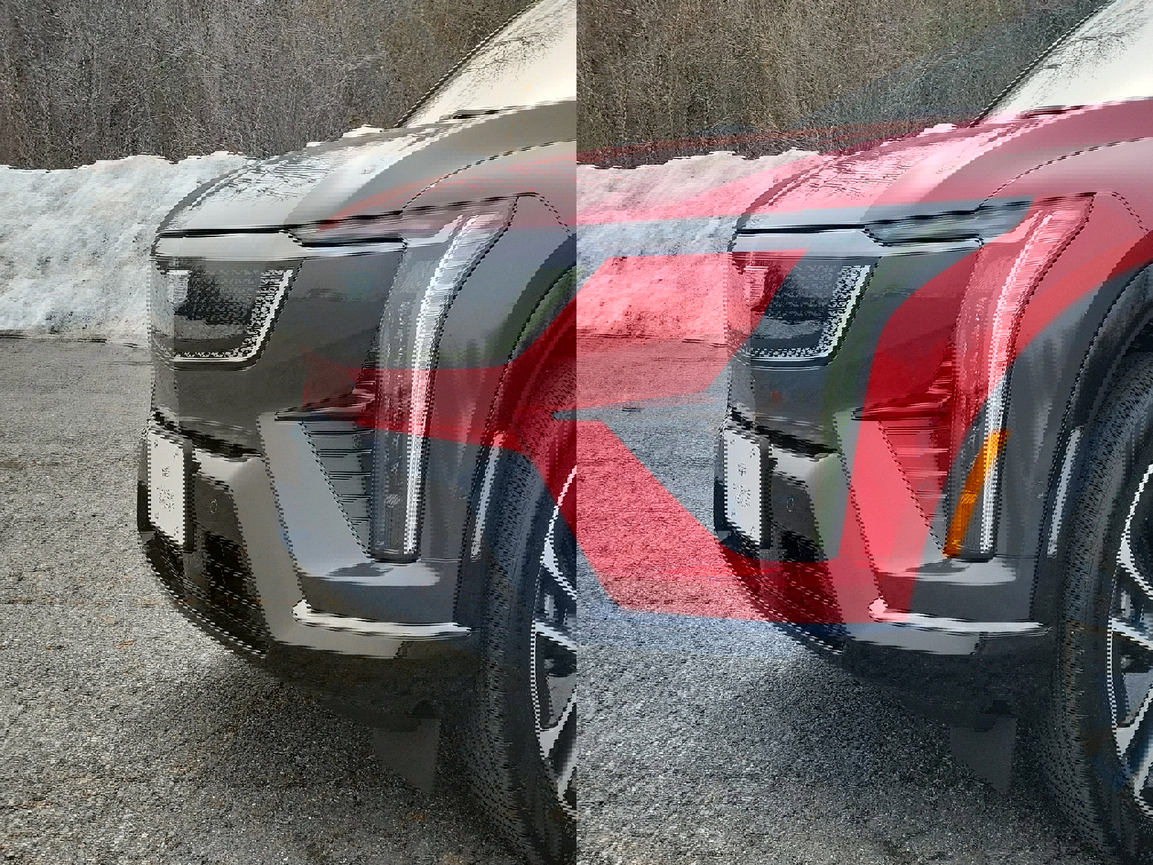 New 2026 Cadillac Optiq Sport 1 image 14