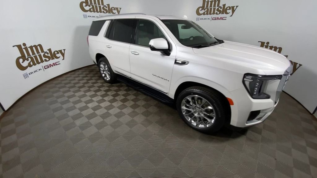 Certified 2023 GMC Yukon SLT w/ SLT Premium Package image 2