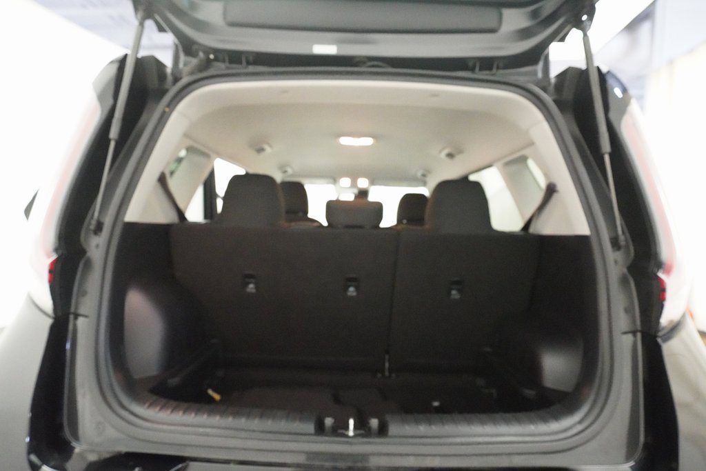 Certified 2023 Kia Soul LX w/ LX Technology Package image 10