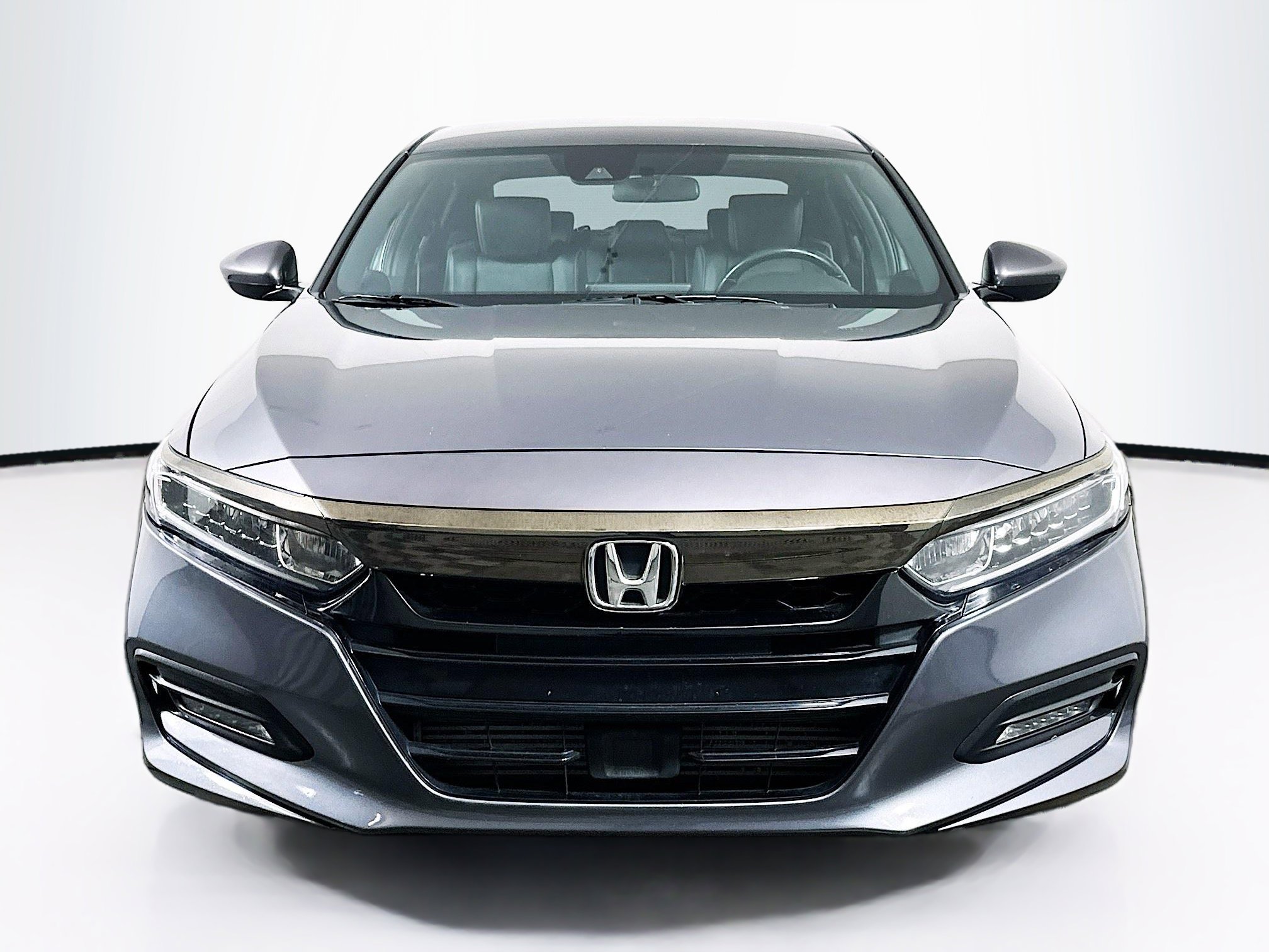 Used 2020 Honda Accord Sport image 2
