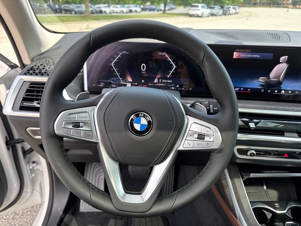 New 2027 BMW X7 xDrive40i AWD/4WD image 14