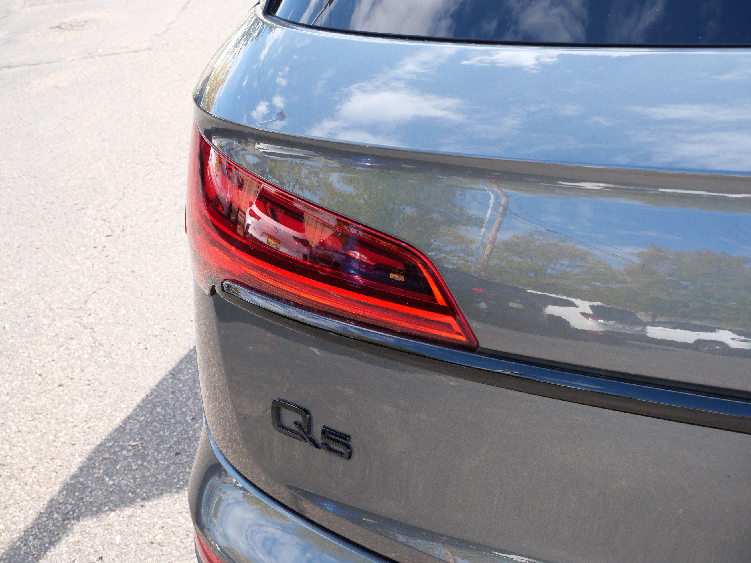 Used 2024 Audi Q5 2.0T Premium Plus AWD/4WD image 17