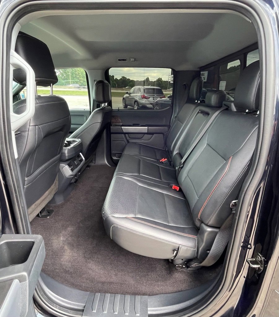 Used 2021 Ford F150 Lariat w/ Tow Technology Package image 30