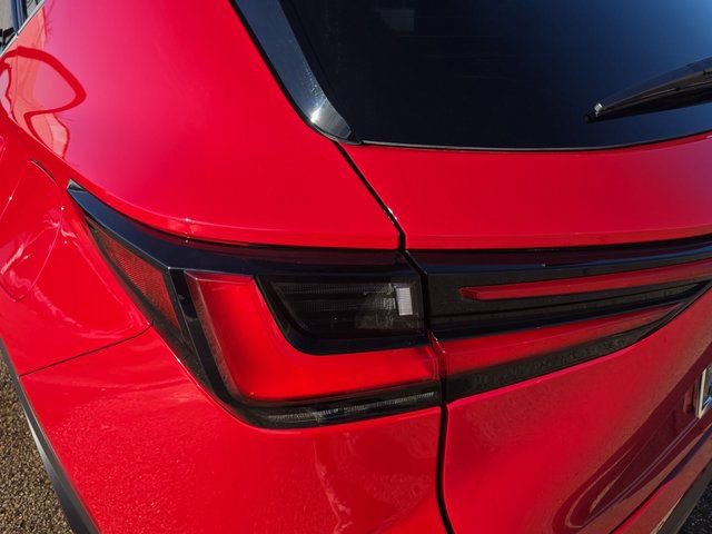 Certified 2025 Lexus NX 350 AWD w/ Accessory Package (2T) image 33