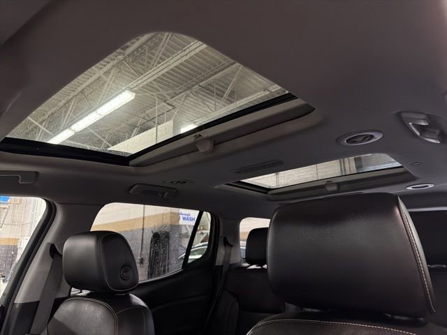Used 2017 GMC Acadia SLT image 22