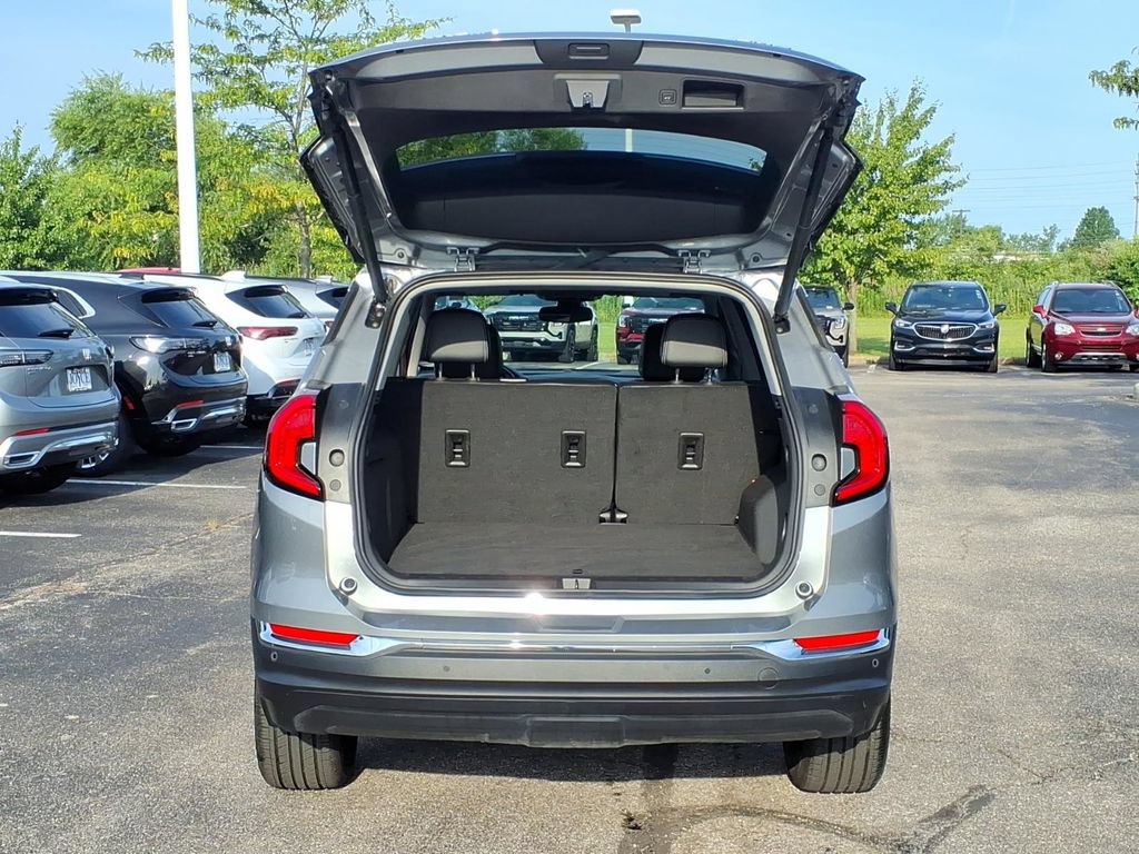 Certified 2023 GMC Terrain SLT w/ Tech Package AWD/4WD image 12