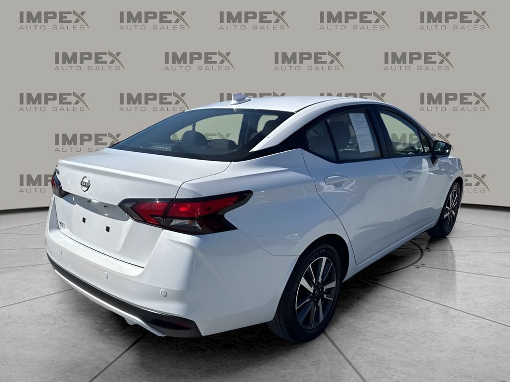 Used 2025 Nissan Versa SV FWD image 5