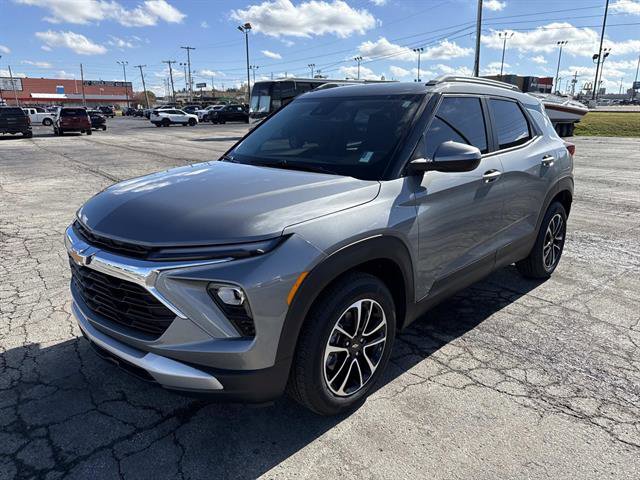 Used 2026 Chevrolet TrailBlazer LT w/ Convenience Package image 3
