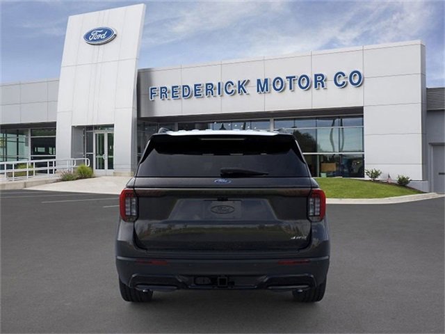 New 2025 Ford Explorer ST-Line image 5