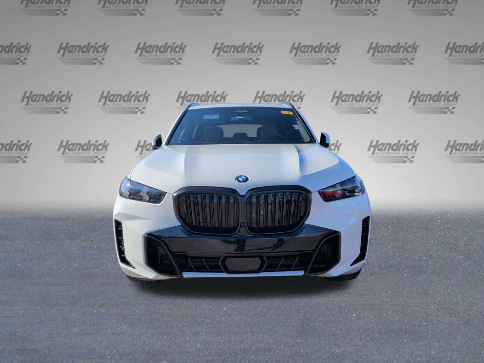 Certified 2025 BMW X5 xDrive40i w/ M Sport Package image 8