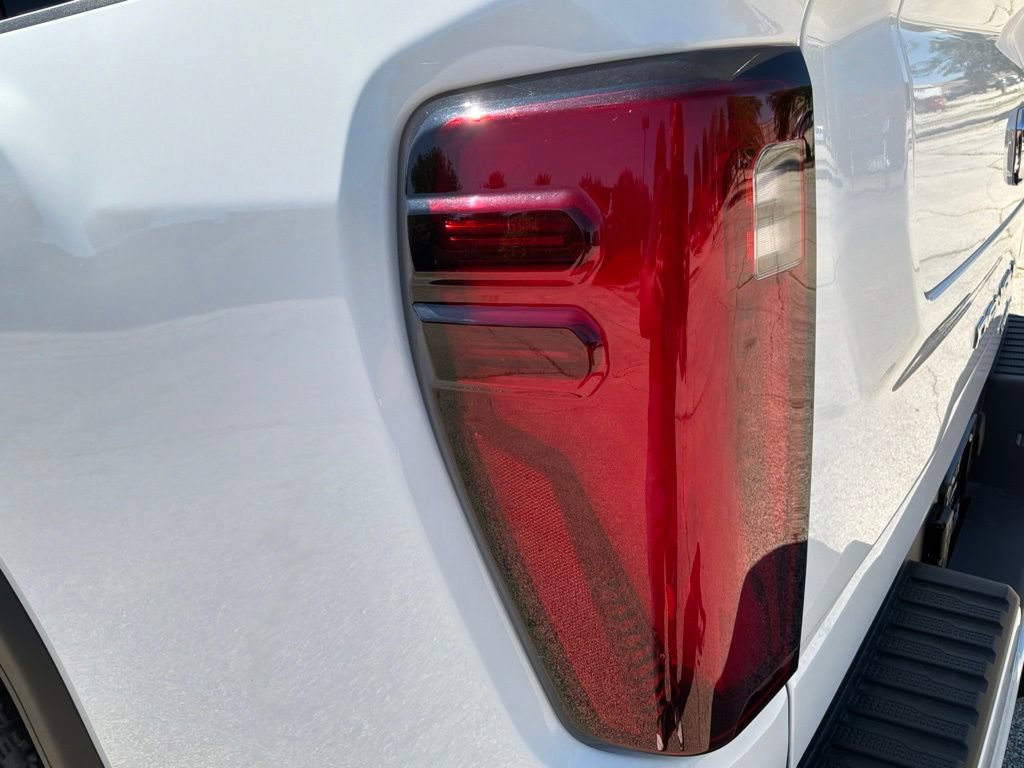 New 2026 GMC Sierra 2500 Denali w/ Denali Reserve Package AWD/4WD image 23