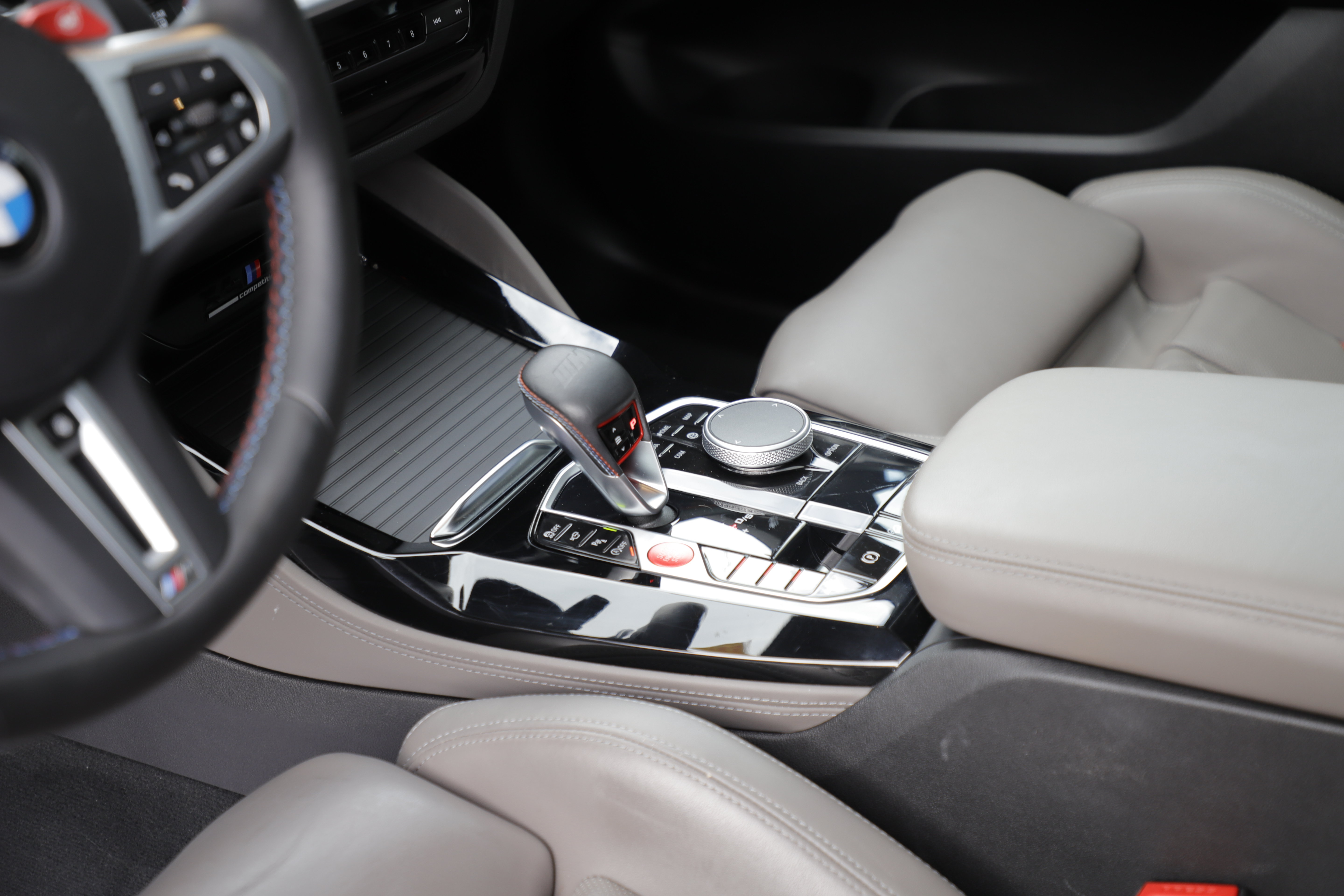 Used 2024 BMW X4 M w/ Competition Package AWD/4WD image 21