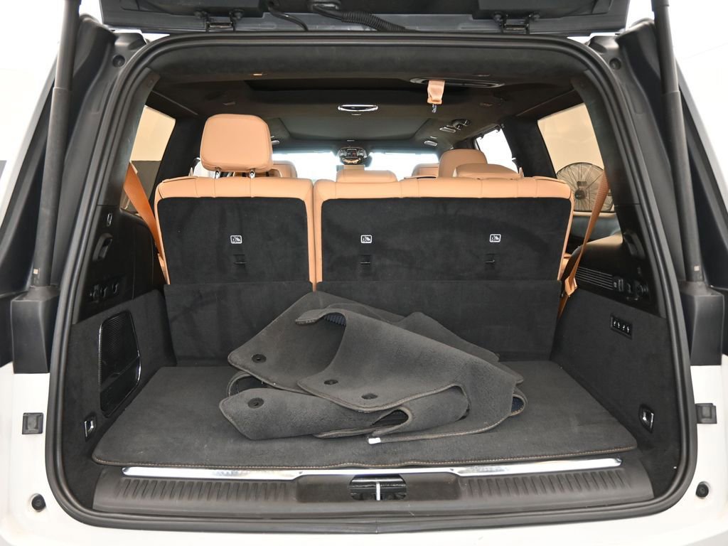 Used 2022 Jeep Grand Wagoneer Series III w/ Rear Seat Video Group 1 image 46