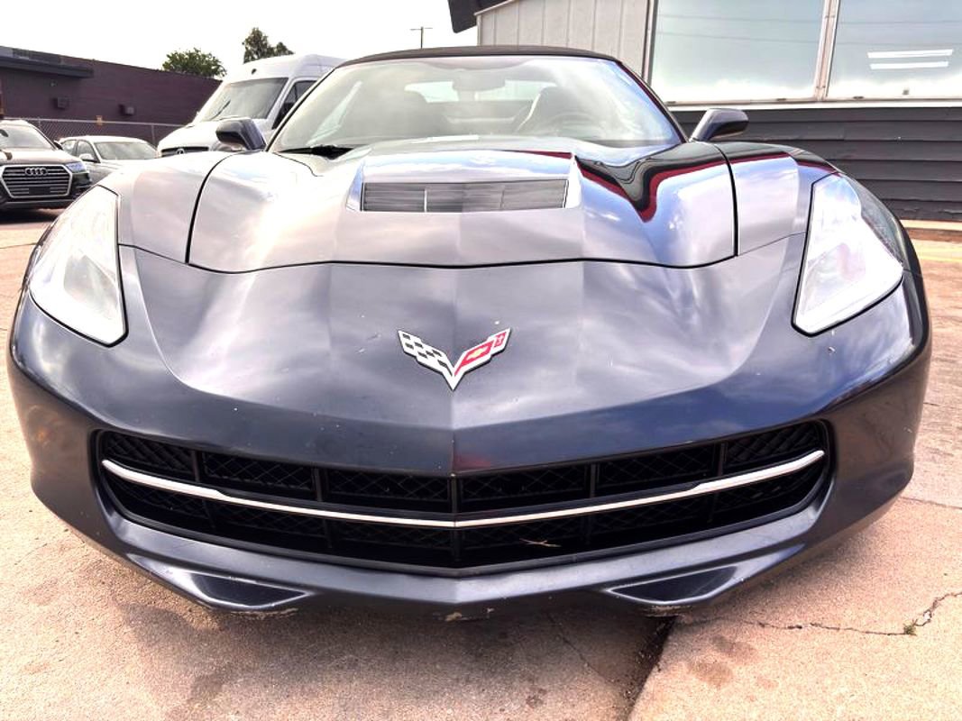Used 2014 Chevrolet Corvette Stingray Convertible w/ 3LT Preferred Equipment Group RWD image 4