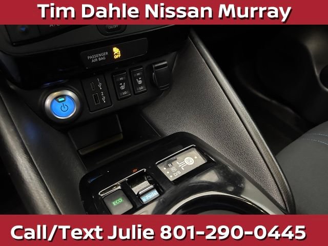 Used 2022 Nissan Leaf SV FWD image 35