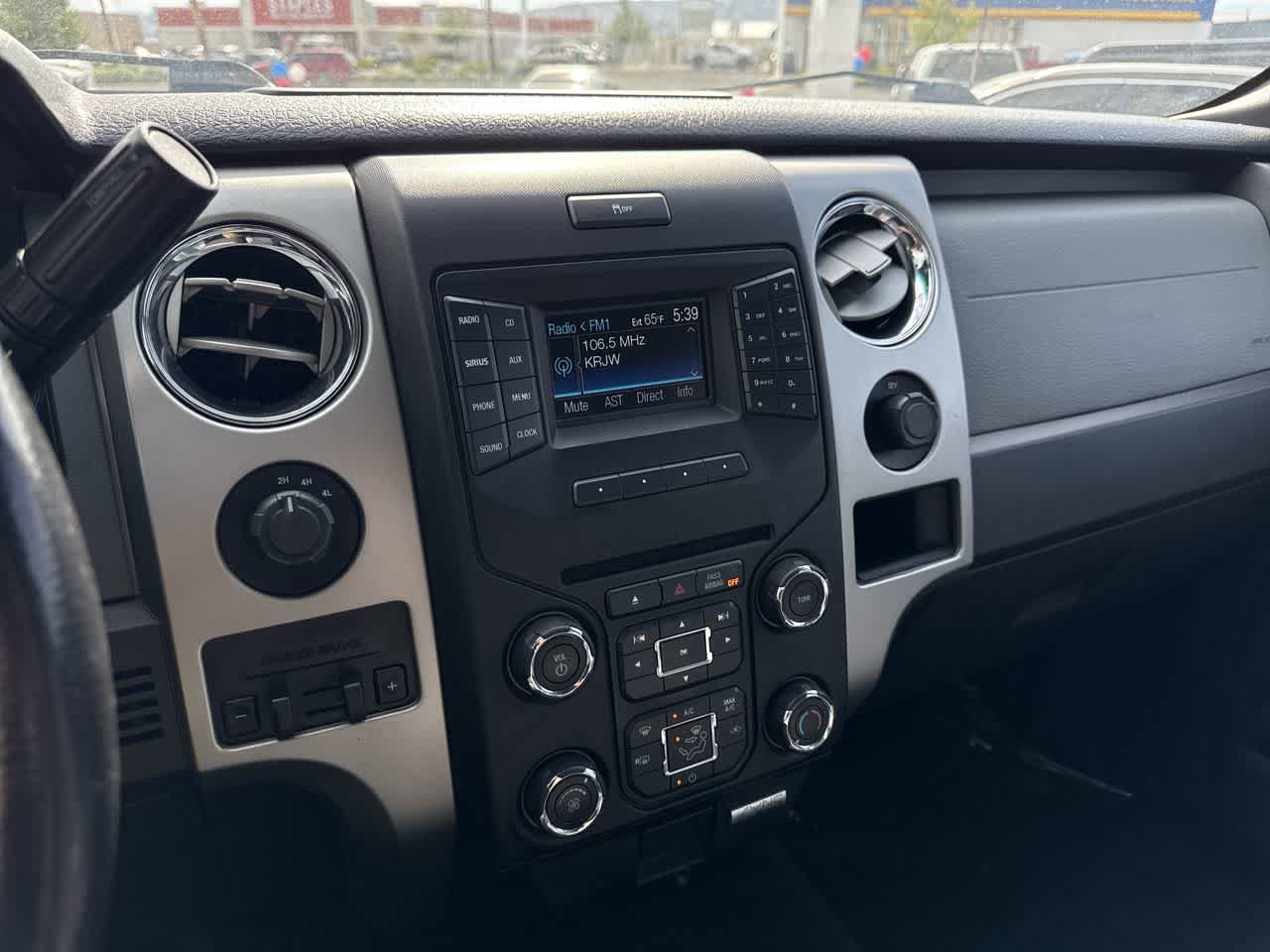 Used 2013 Ford F150 XLT w/ XLT Convenience Pkg AWD/4WD image 18