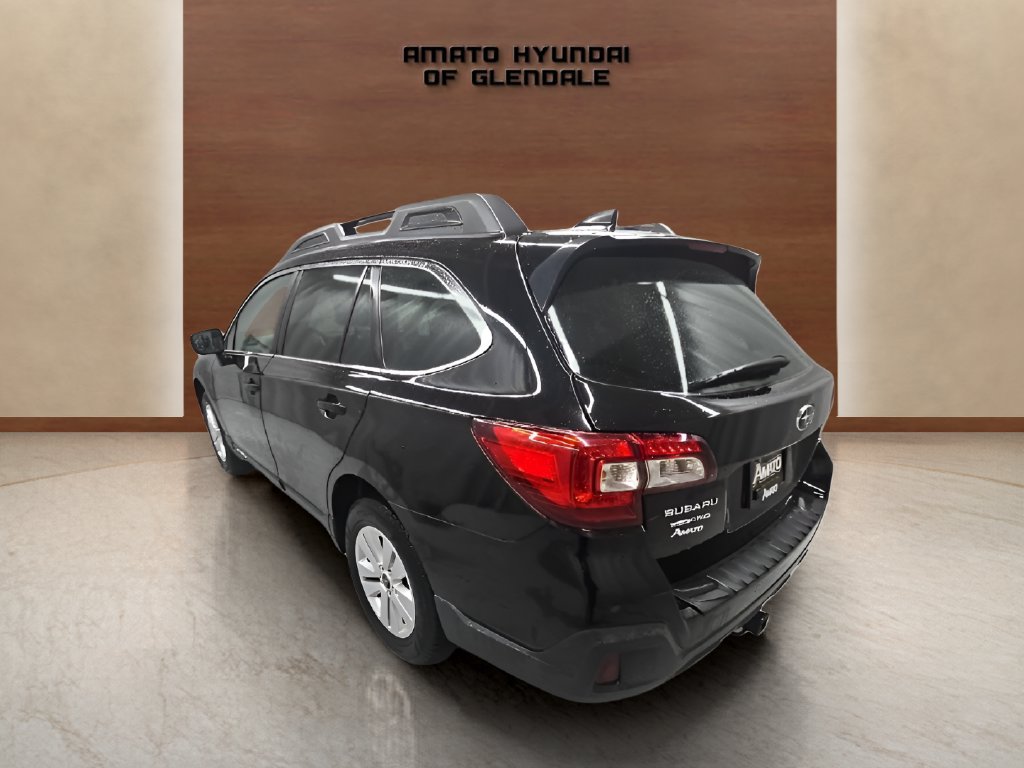 Used 2019 Subaru Outback 2.5i Premium AWD/4WD image 5