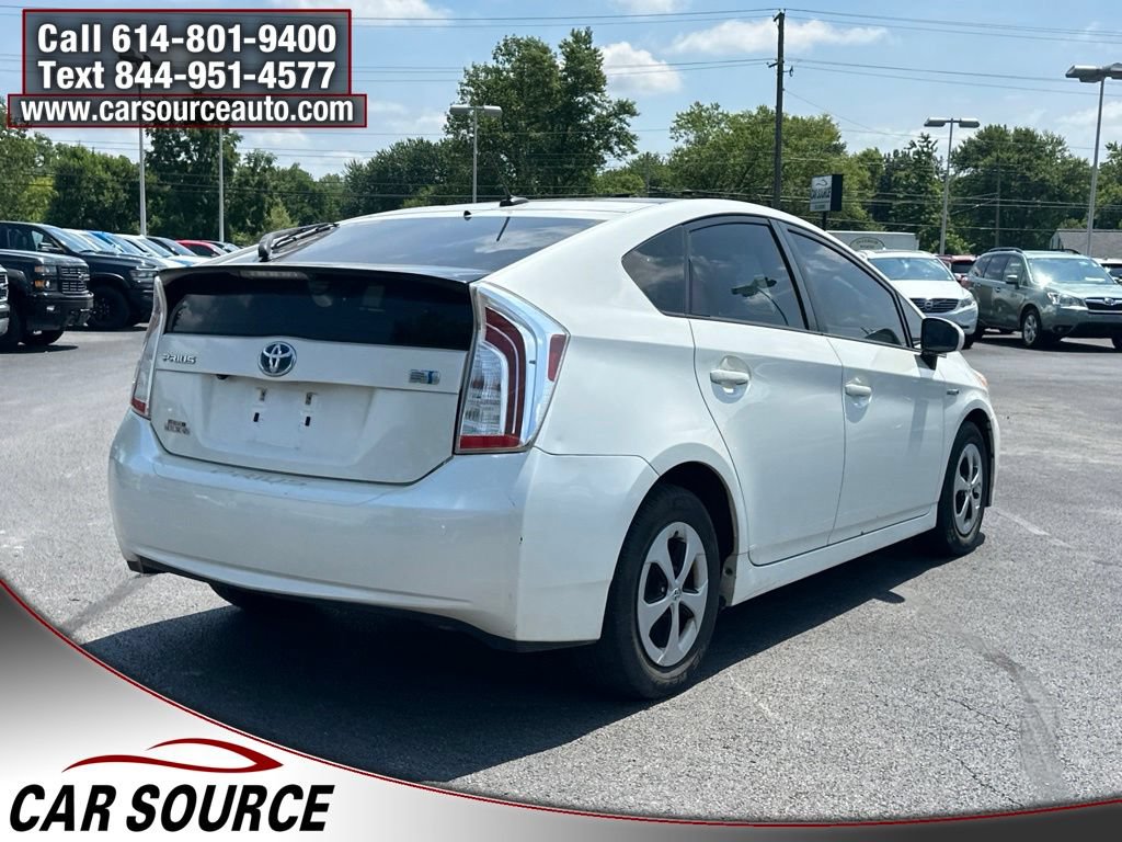 Used 2014 Toyota Prius Three w/ Solar Roof Package FWD image 5
