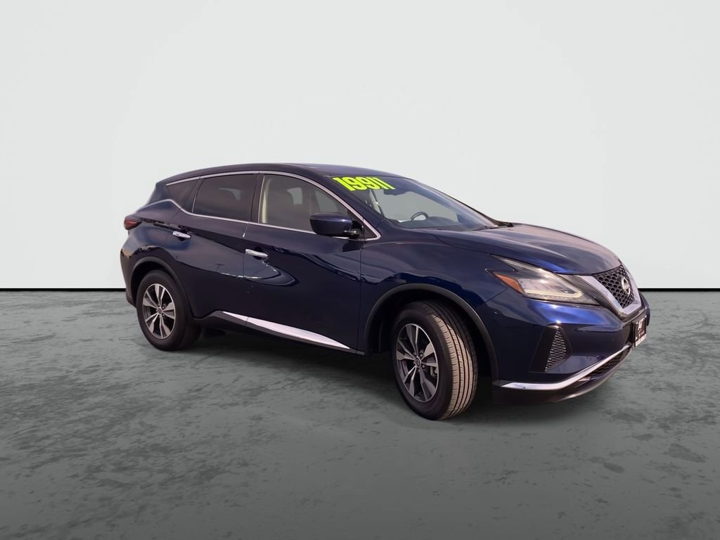 Used 2023 Nissan Murano S image 2