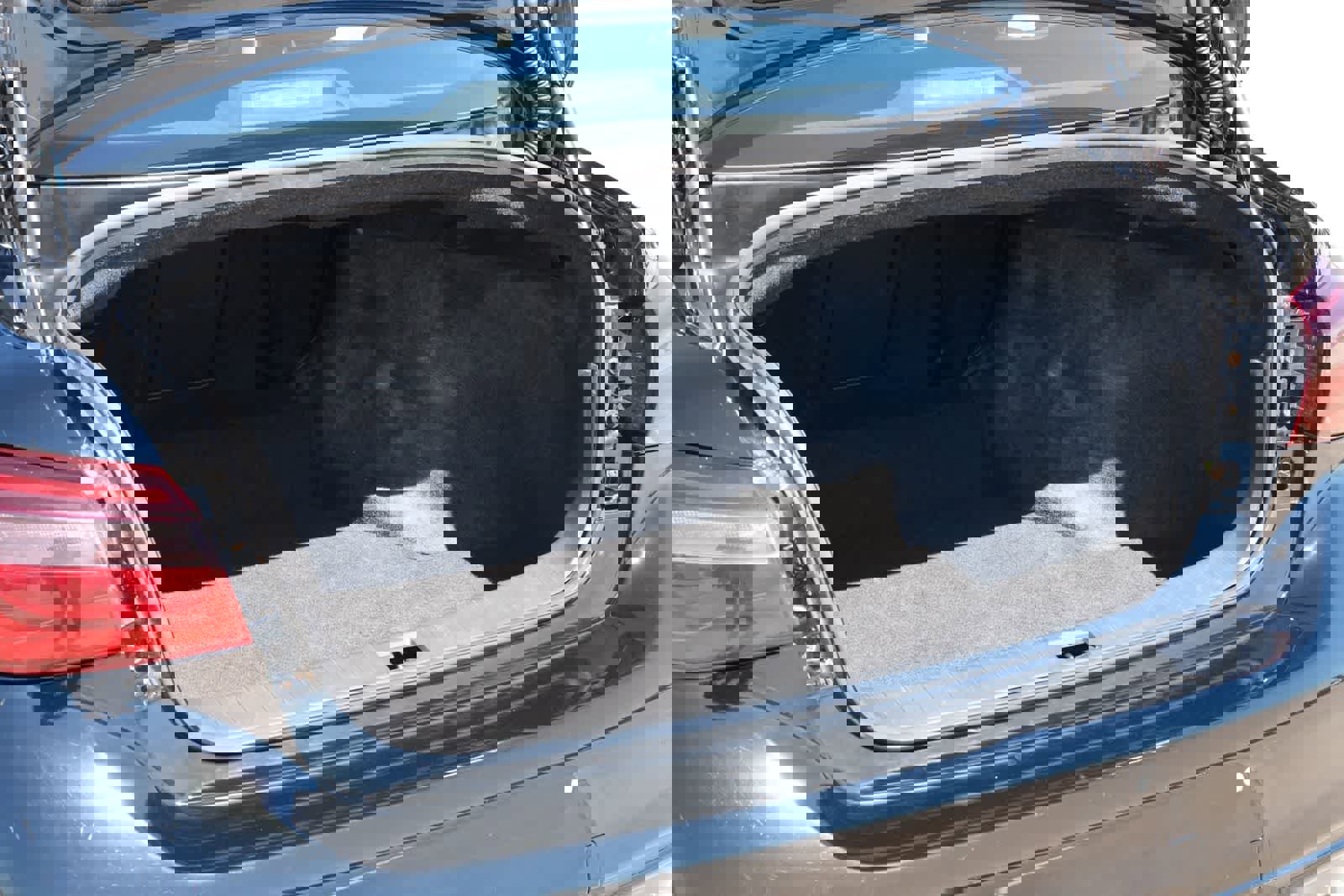 Used 2021 INFINITI Q50 Luxe image 20