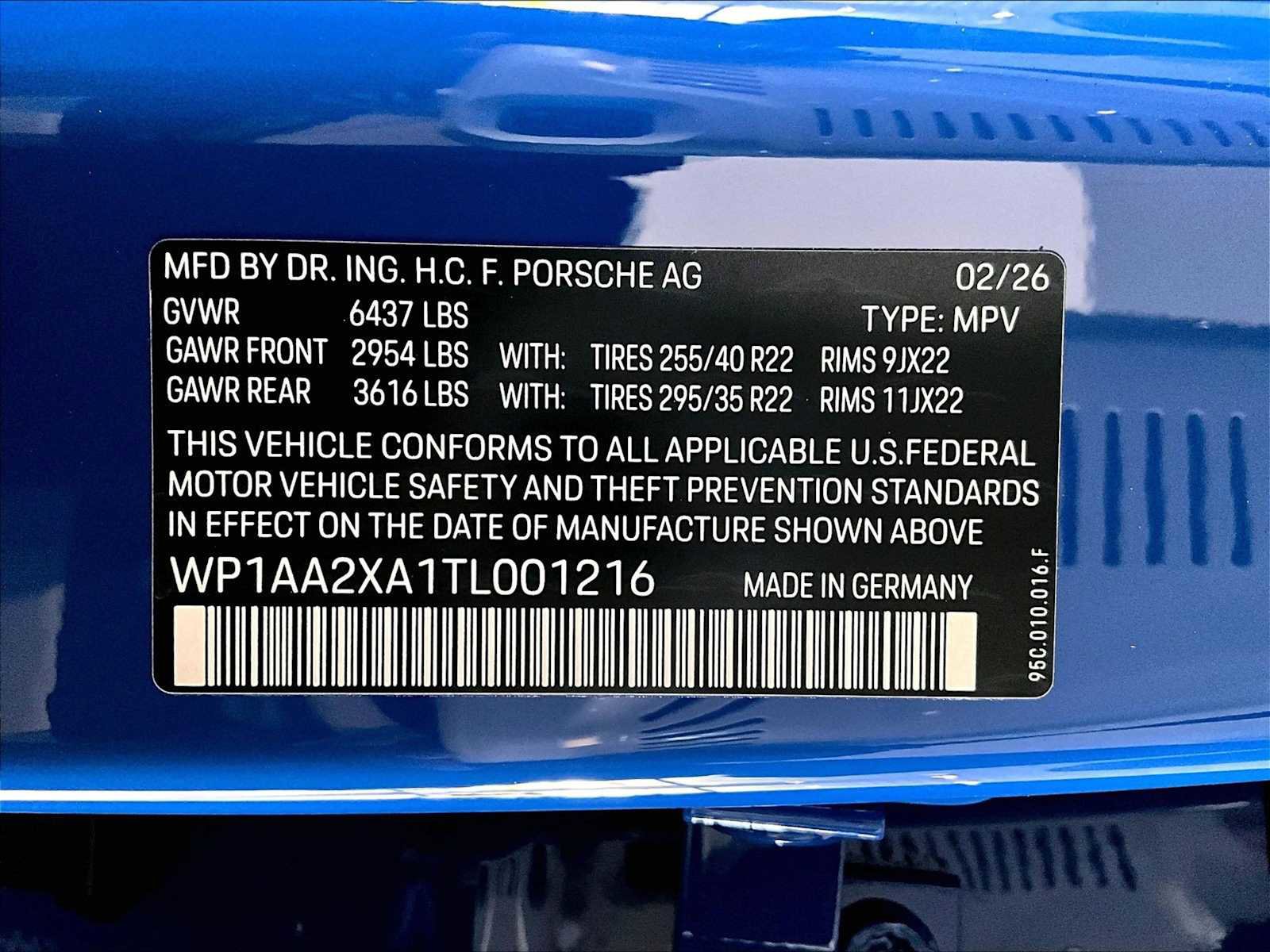 New 2026 Porsche Macan 4 Electric AWD/4WD image 32