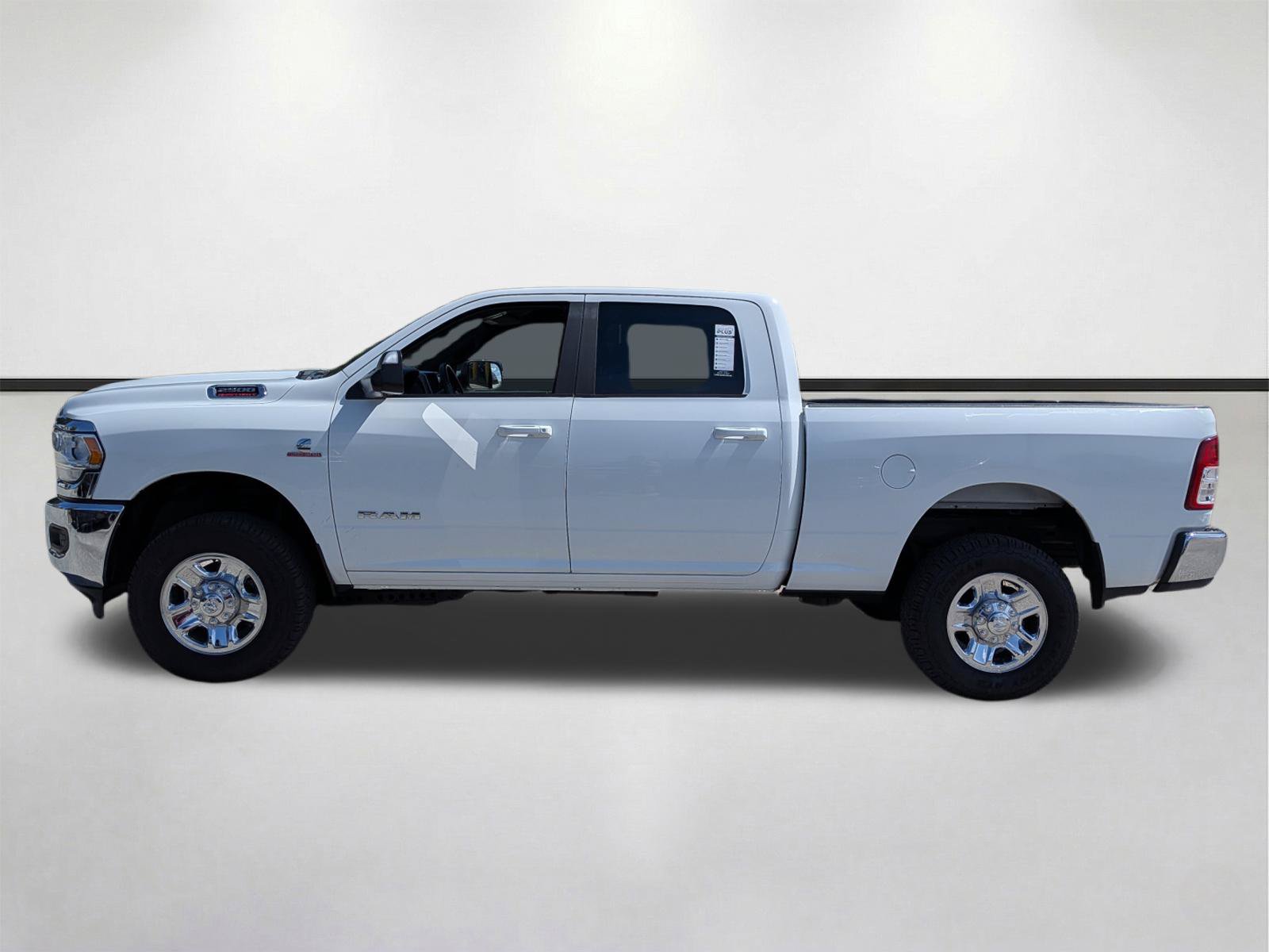 Used 2022 RAM 2500 Big Horn w/ Cold Weather Group AWD/4WD image 7