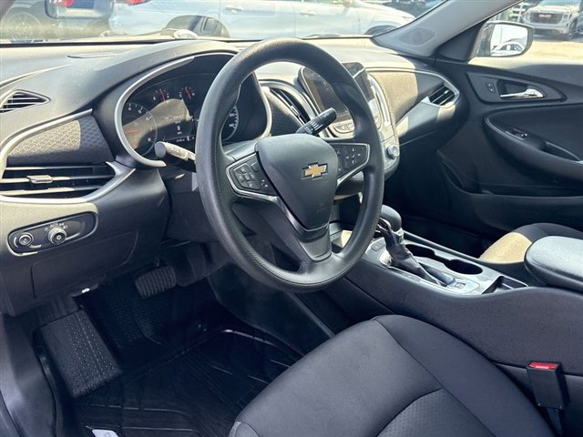 Used 2024 Chevrolet Malibu LS w/ LPO, Floor Liner Package image 10