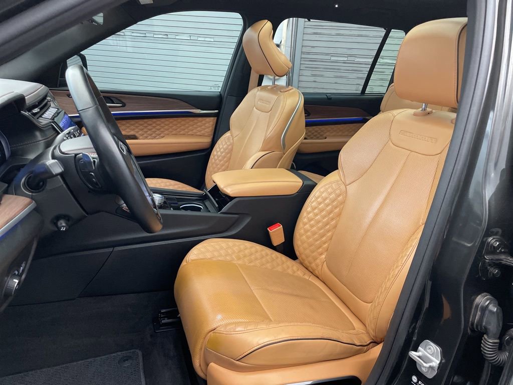 Certified 2022 Jeep Grand Cherokee L Summit w/ Advanced Protech Group IV AWD/4WD image 22