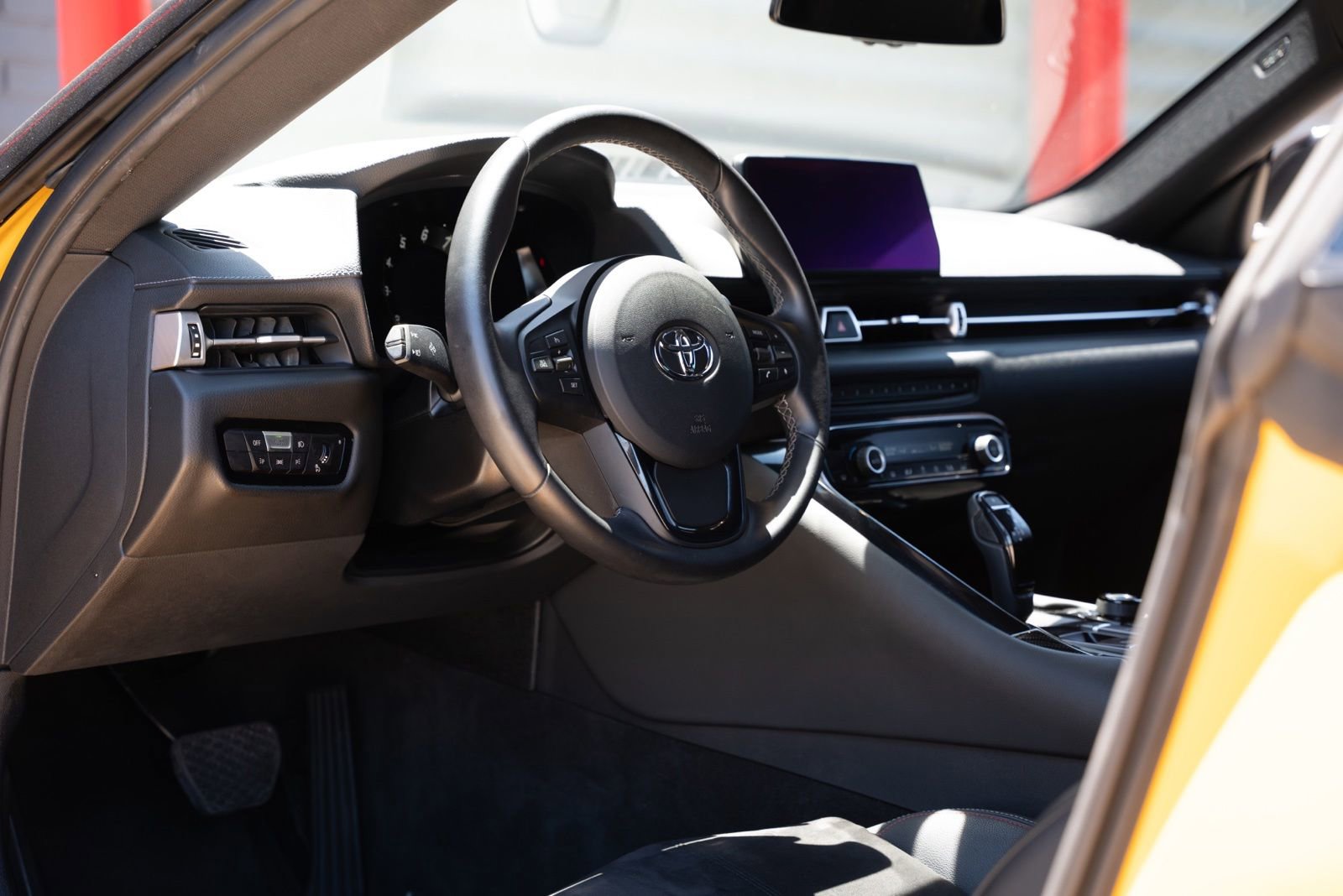 Used 2021 Toyota Supra RWD image 7