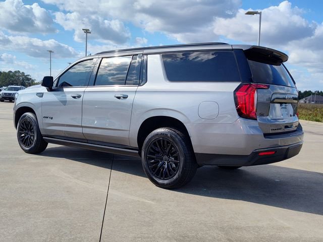 Used 2021 GMC Yukon XL AT4 w/ AT4 Premium Package image 4
