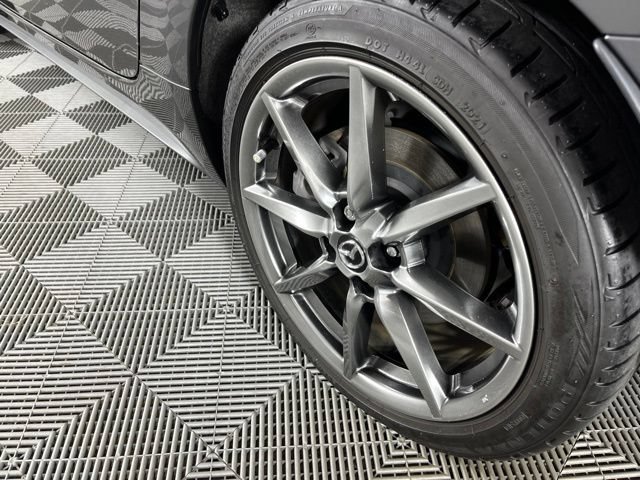 Used 2021 MAZDA MX-5 Miata Grand Touring RWD image 15