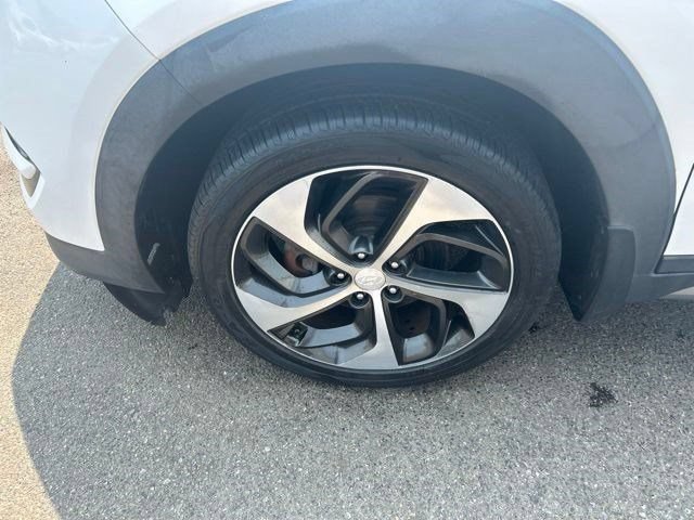Used 2017 Hyundai Tucson Limited w/ Limited Ultimate Package 03 AWD/4WD image 47